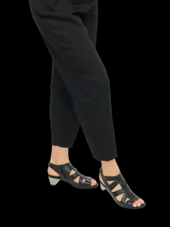 Cheap Arche Women's Iziako Sandals Shoes - 3 Available Colors From 35 To 42 -
